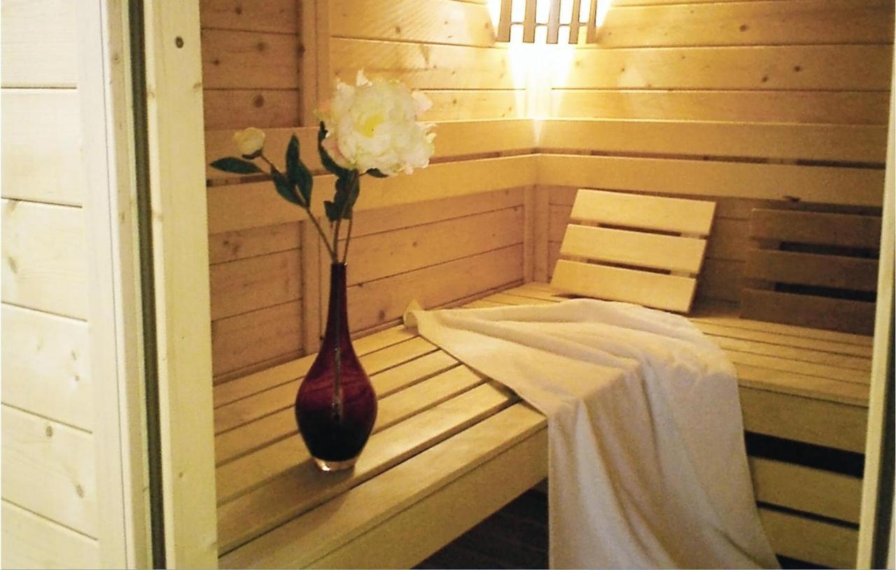 Herrenhaus Luebbenow Ngoại thất bức ảnh